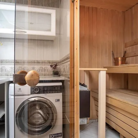 Dream - Historical 3-bedroom With Sauna & Fireplace Апартаменти Таллінн